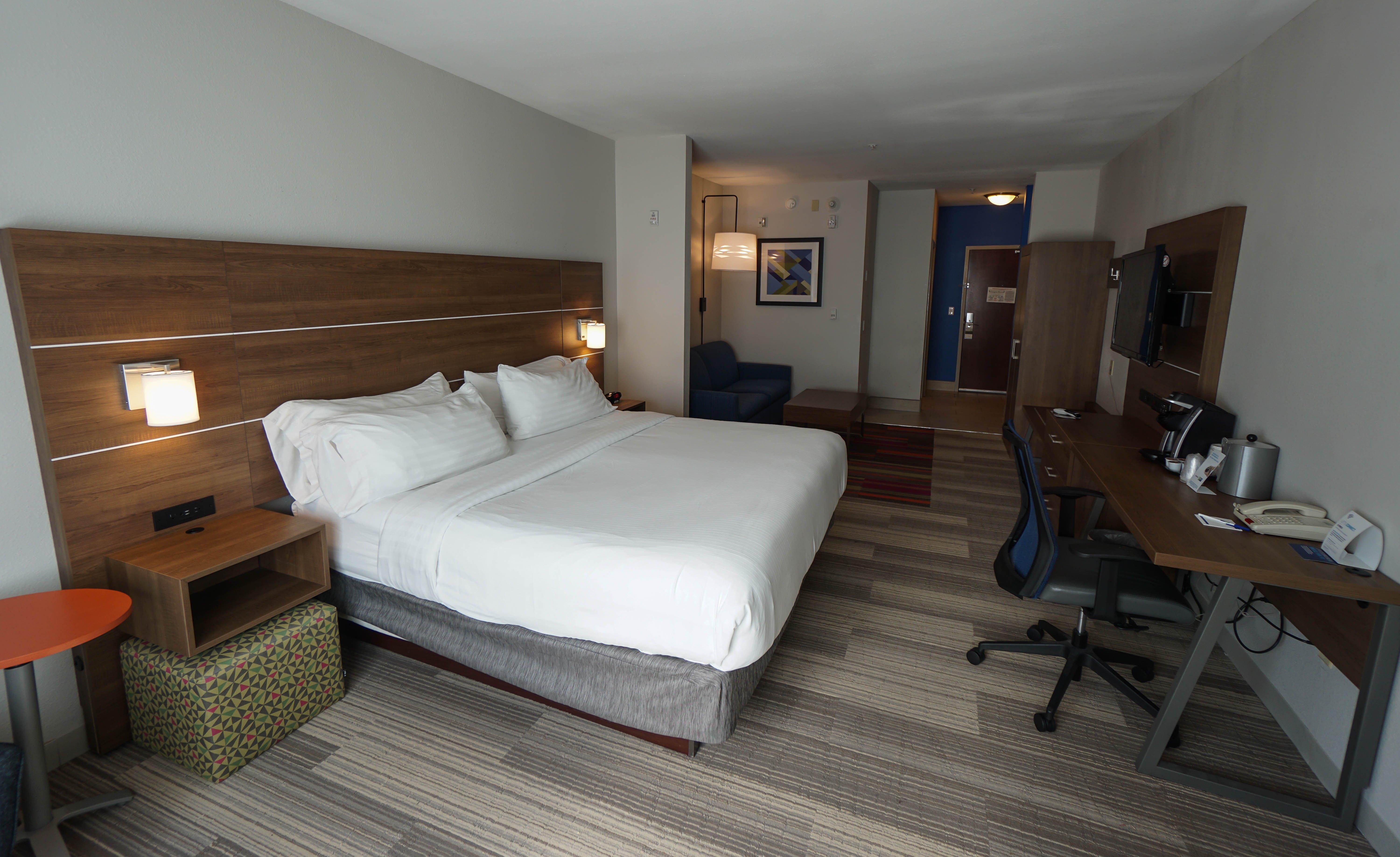 Holiday Inn Express Hotel & Suites Savannah Midtown, An Ihg Hotel Екстер'єр фото