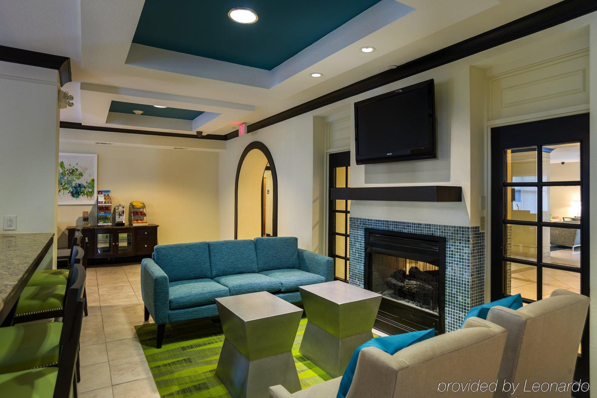 Holiday Inn Express Hotel & Suites Savannah Midtown, An Ihg Hotel Екстер'єр фото